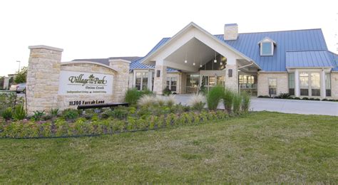 village on the park - onion creek|inn at onion creek.